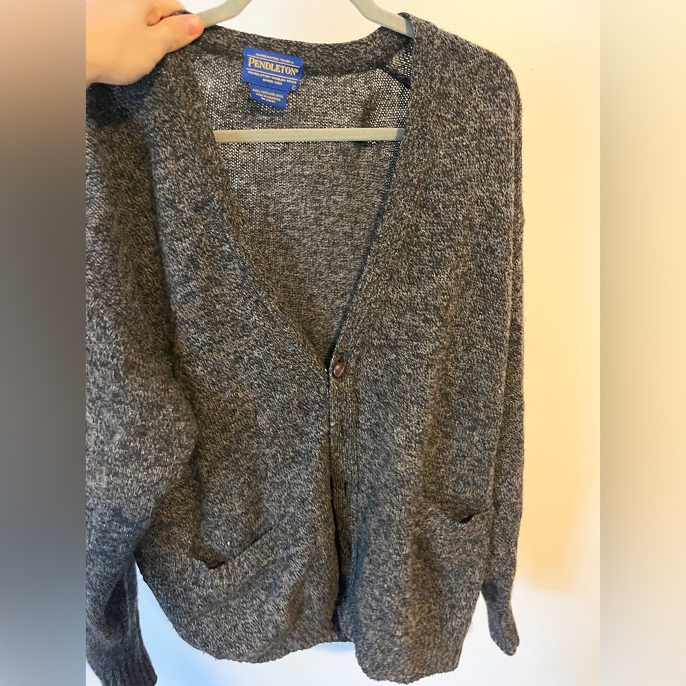 100% WOOL PENDLETON CARDIGAN SIZE: L